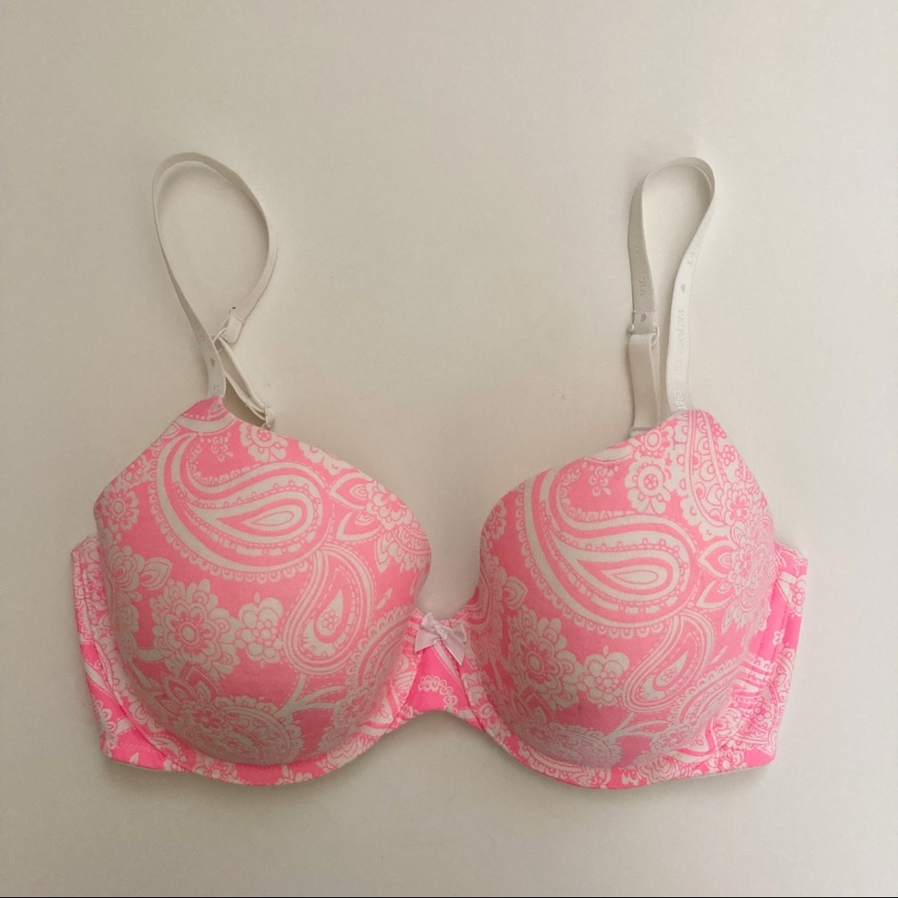 Victoria's Secret Lined Perfect Coverage Bra